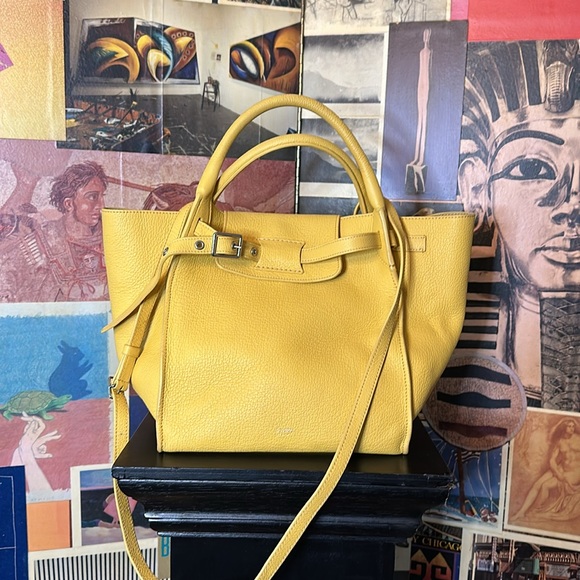 CELINE Small “Big Bag” in the coveted color, YELLOW - Picture 2 of 14